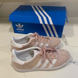 adidas Gazelle Girls Shoes, Size 2